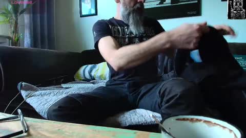 Snapshot of krummersaebel chatting on 02/26/25, 08:48 krummersaebel online show from 02/26/25, 08:48