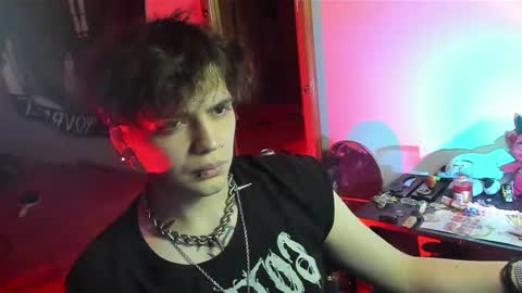 Snapshot of krye_x chatting on 11/07/25, 07:19 Zack online show from 11/07/25, 07:19