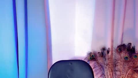 Snapshot of kryplialoveyou chatting on 02/26/26, 12:20 kryplialoveyou online show from 02/26/26, 12:20