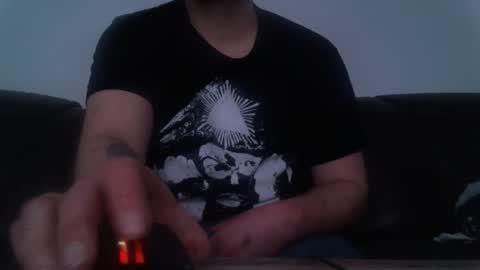 Snapshot of kryptoni18435 chatting on 01/19/25, 04:44 Tommy online show from 01/19/25, 04:44