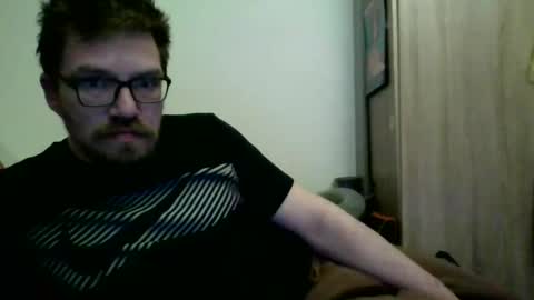 Snapshot of kryptoni18435 chatting on 02/26/26, 10:20 Tommy online show from 02/26/26, 10:20