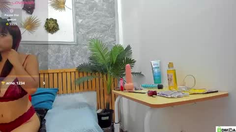 Snapshot of krystal_rosse_ chatting on 05/04/26, 08:49 krystal online show from 05/04/26, 08:49