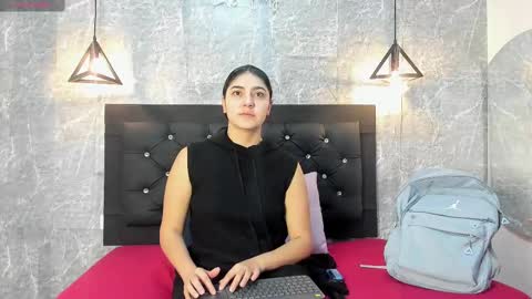 Snapshot of krystal_taylor23 chatting on 09/28/25, 11:04 Kystal Taylor online show from 09/28/25, 11:04