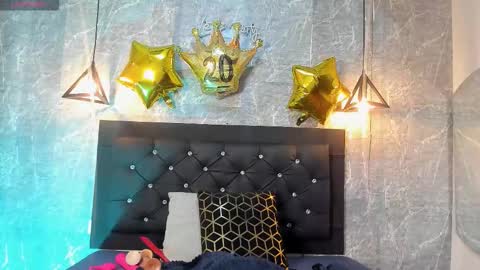 Kystal Taylor online show from 11/17/25, 11:27