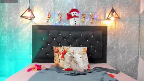 Kystal Taylor online show from 12/05/25, 11:41