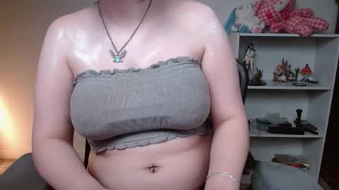 Krystal Syx online show from 03/23/26, 01:48