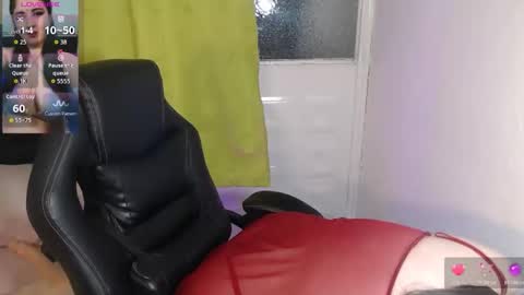 Snapshot of kryystaladams chatting on 02/02/26, 01:54 kryystaladams online show from 02/02/26, 01:54