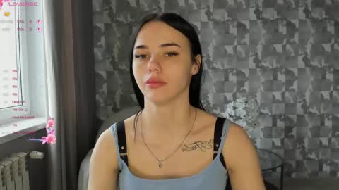 Snapshot of kseni_a chatting on 04/01/26, 06:47 Ksenia online show from 04/01/26, 06:47
