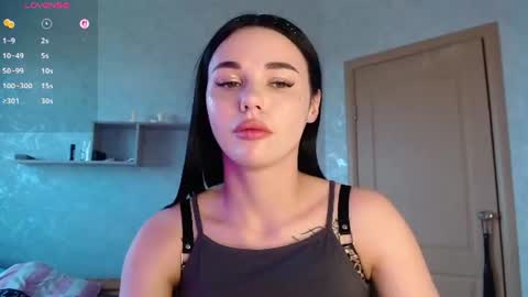 Snapshot of kseni_a chatting on 07/20/26, 11:01 Ksenia online show from 07/20/26, 11:01