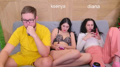 Snapshot of ksenyahot chatting on 01/18/26, 06:28 WebcamWhore online show from 01/18/26, 06:28