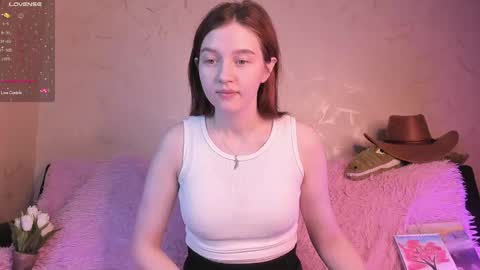 Snapshot of ksuhesa chatting on 02/24/25, 01:21 ksuhesa online show from 02/24/25, 01:21