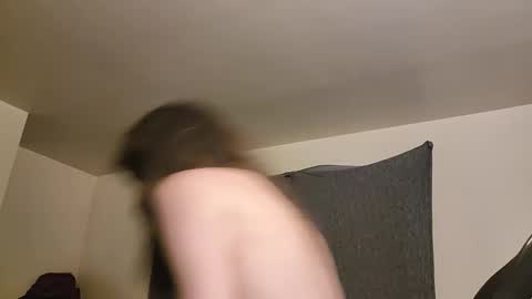 Snapshot of kubish1 chatting on 09/14/25, 06:12 Kubish online show from 09/14/25, 06:12