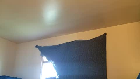 Snapshot of kubish1 chatting on 09/22/25, 08:55 Kubish online show from 09/22/25, 08:55