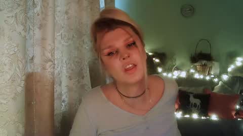 Snapshot of kudesnizza chatting on 01/14/25, 11:10 Annika MTF ts post -op online show from 01/14/25, 11:10