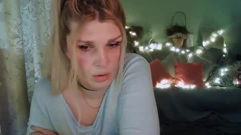 Snapshot of kudesnizza chatting on 02/05/25, 10:19 Annika MTF ts post -op online show from 02/05/25, 10:19