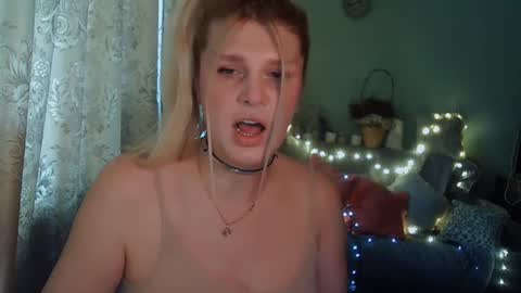 Snapshot of kudesnizza chatting on 02/28/25, 10:41 Annika MTF ts post -op online show from 02/28/25, 10:41