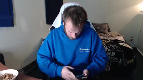 Kuggy online show from 12/17/25, 10:27