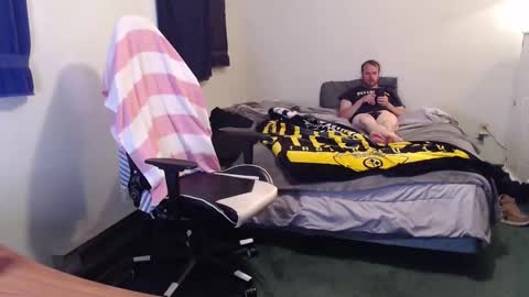 Kuggy online show from 05/04/26, 10:17