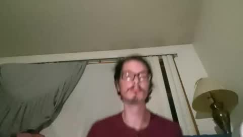 Snapshot of kumngoe chatting on 10/18/25, 01:19 mrkumngoe online show from 10/18/25, 01:19