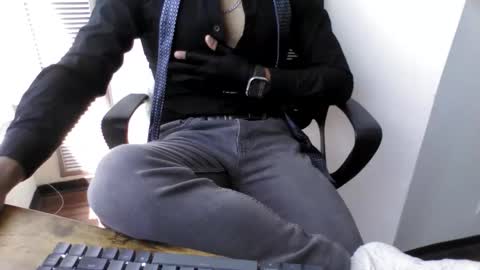Snapshot of kunal7034 chatting on 05/25/26, 04:35 kunal7034 online show from 05/25/26, 04:35