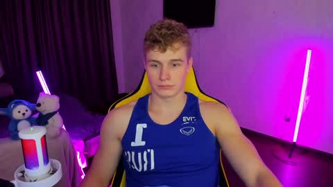 Snapshot of kurt_hanssen chatting on 12/04/24, 05:00 kurt_hanssen online show from 12/04/24, 05:00