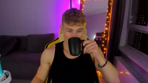 Snapshot of kurt_hanssen chatting on 10/13/25, 09:04 kurt_hanssen online show from 10/13/25, 09:04