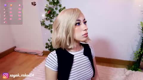 Snapshot of kurttsinner2 chatting on 02/24/26, 07:50 Valentina and Sergio online show from 02/24/26, 07:50