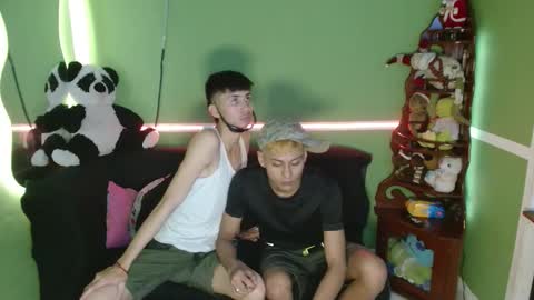 Snapshot of kurtwillms chatting on 12/02/25, 12:05 kurtwillms online show from 12/02/25, 12:05