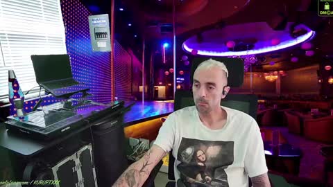 kuruptxxx online show from 01/11/25, 06:44