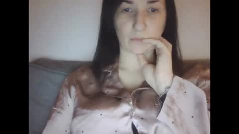 kusia032132 online show from 02/11/25, 09:03