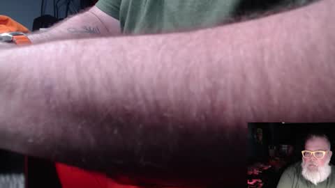 Snapshot of kustom77 chatting on 01/14/26, 09:04 Vlad Voivode of Wallachia online show from 01/14/26, 09:04