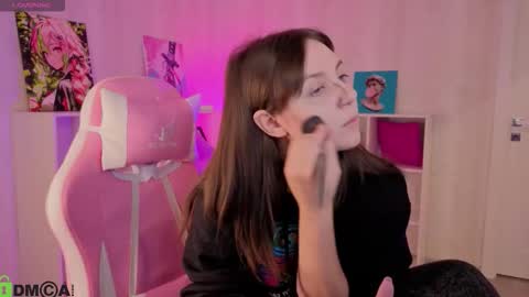 Kvetachka Thu-Sun 0900am-1500pmGTM2 online show from 09/12/25, 01:28