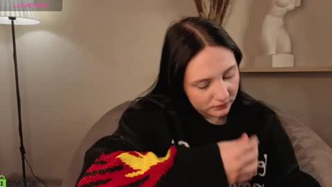 Kvetachka Thu-Sun 0900am-1500pmGTM2 online show from 11/28/25, 01:41