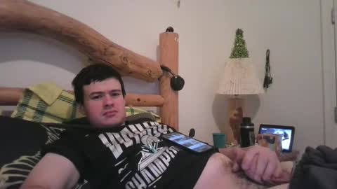 Snapshot of kwahrens22 chatting on 12/05/24, 02:31 Kenji online show from 12/05/24, 02:31