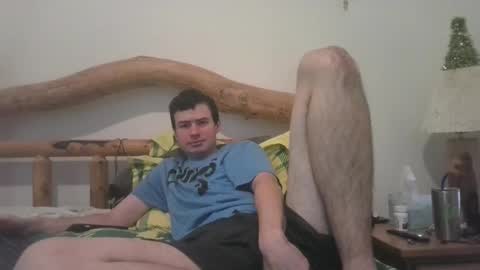 Snapshot of kwahrens22 chatting on 02/11/25, 08:42 Kenji online show from 02/11/25, 08:42