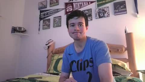 Snapshot of kwahrens22 chatting on 02/02/26, 01:15 Kenji online show from 02/02/26, 01:15