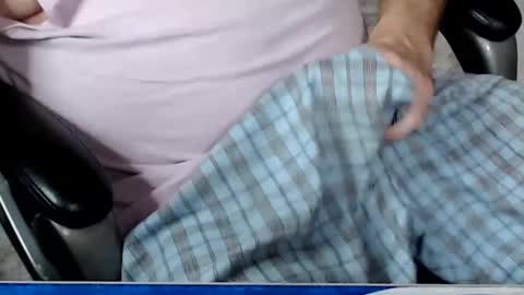 Snapshot of kwib34 chatting on 01/15/26, 07:46 kwib34 online show from 01/15/26, 07:46