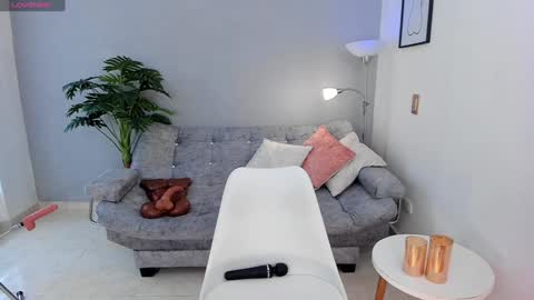 Snapshot of kylamorrison chatting on 12/06/24, 03:33 I am Kyla online show from 12/06/24, 03:33