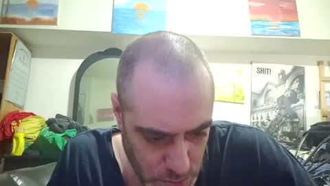 kyle67527 online show from 04/05/26, 04:04