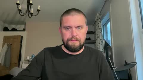 Snapshot of kyle941974367 chatting on 11/14/25, 07:18 kyle941974367 online show from 11/14/25, 07:18