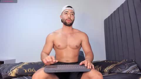 Kyle collinz online show from 10/05/25, 08:34