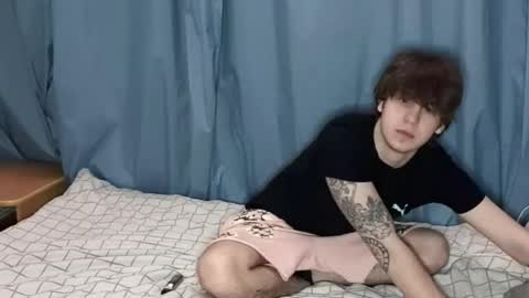 Snapshot of kyle_hunterr chatting on 03/12/26, 09:48 Kyle online show from 03/12/26, 09:48