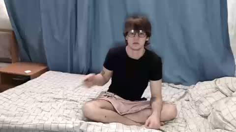 Snapshot of kyle_hunterr chatting on 03/13/26, 07:15 Kyle online show from 03/13/26, 07:15