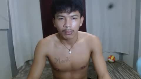 Snapshot of kyle_lourence chatting on 05/01/26, 05:34 kyle_lourence online show from 05/01/26, 05:34