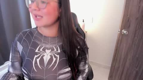 Snapshot of kyleighcx chatting on 02/12/26, 10:05 Kyleigh online show from 02/12/26, 10:05