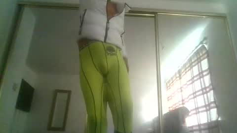 Snapshot of kylestrips4youq chatting on 12/22/25, 11:29 kylestrips4youq online show from 12/22/25, 11:29