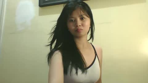 its me KYLIE online show from 11/22/25, 07:02