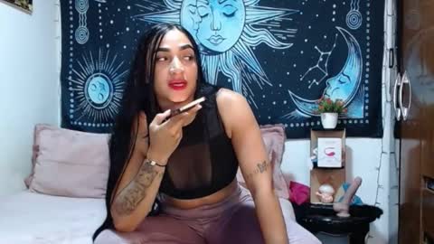 kylie online show from 09/11/25, 11:49