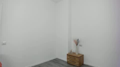 Snapshot of kylie_kathy chatting on 09/12/25, 07:03 Kylie online show from 09/12/25, 07:03