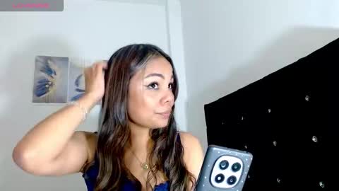 Snapshot of kylie_loveee chatting on 03/05/26, 02:51 Paola online show from 03/05/26, 02:51